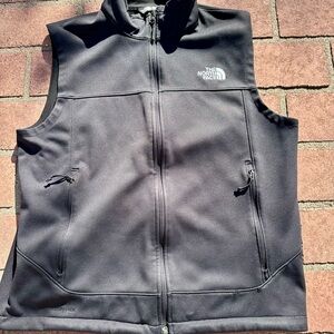 The north face vest black